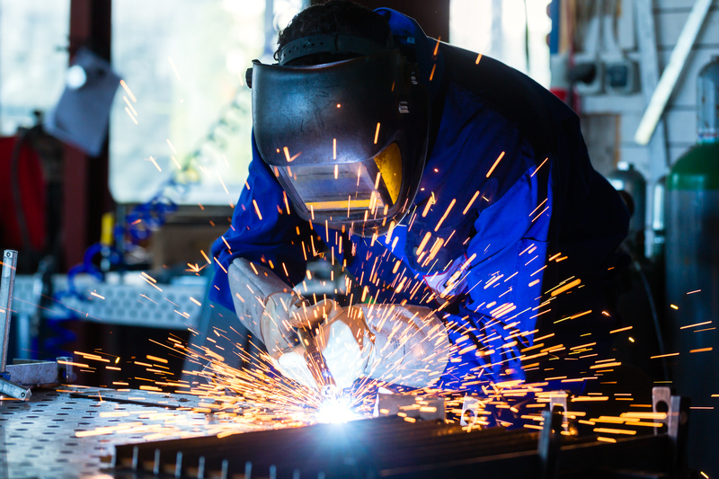 MIG/MAG CO2 welding in protective atmosphere